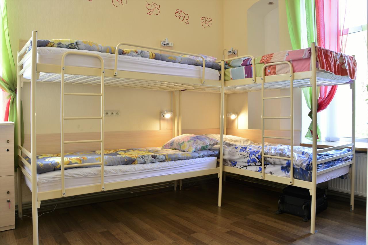 Vishnya Hostel ドニプロペトロウシク エクステリア 写真